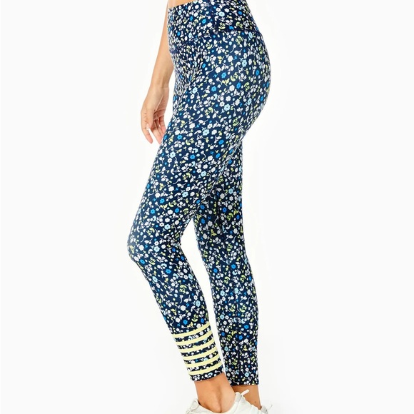 Addison Bay The Everyday Legging in Courtside Floral, XL - Picture 5 of 5